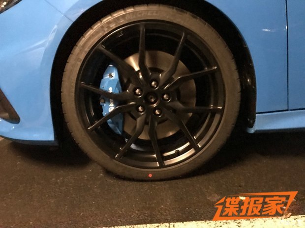 2018日內(nèi)瓦車展探館：?？怂筊S限量版