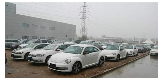 白色的車有這么多缺點(diǎn)！為什么近25%的車主還買它？