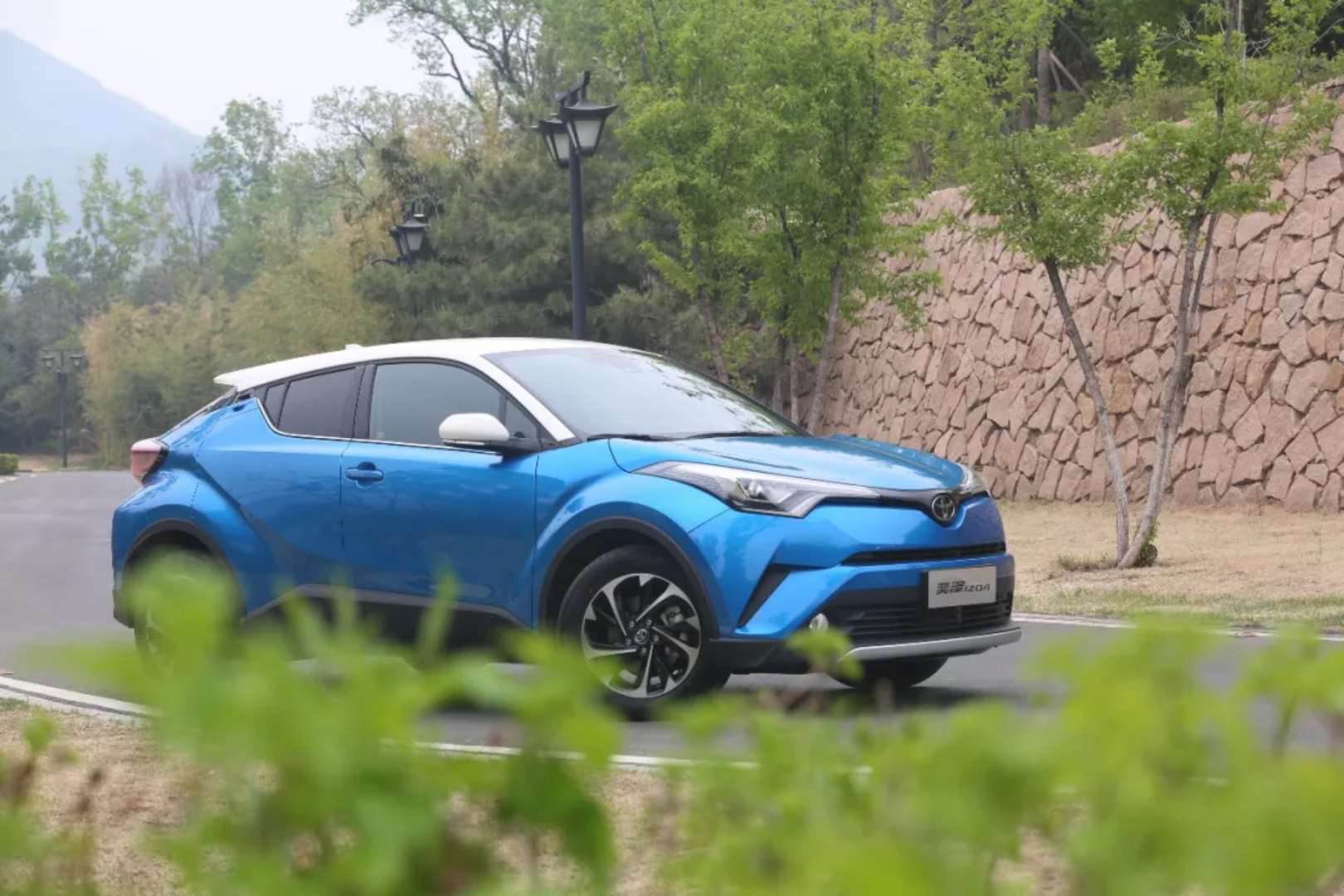 奕' s ME 求解！在車?yán)锏淖畲笠曇敖嵌仁巧耨R？